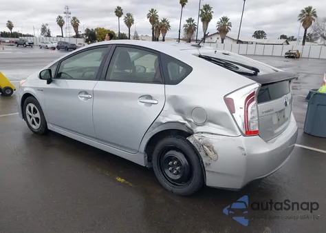 2013 Toyota Prius Four z USA, uszkodzony, nr VIN JTDKN3DU1D5594406